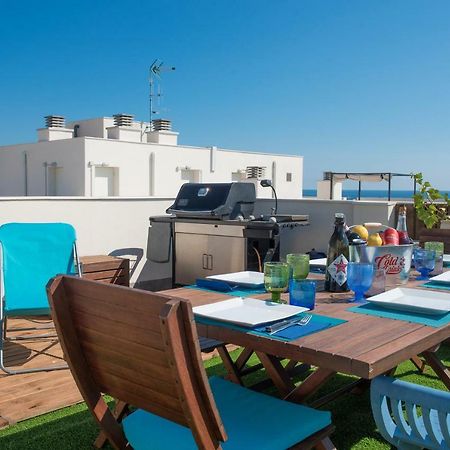 קאלאפיי New Apartment With Big Terrace 10 Min Walk To Beach Supermarkets מראה חיצוני תמונה