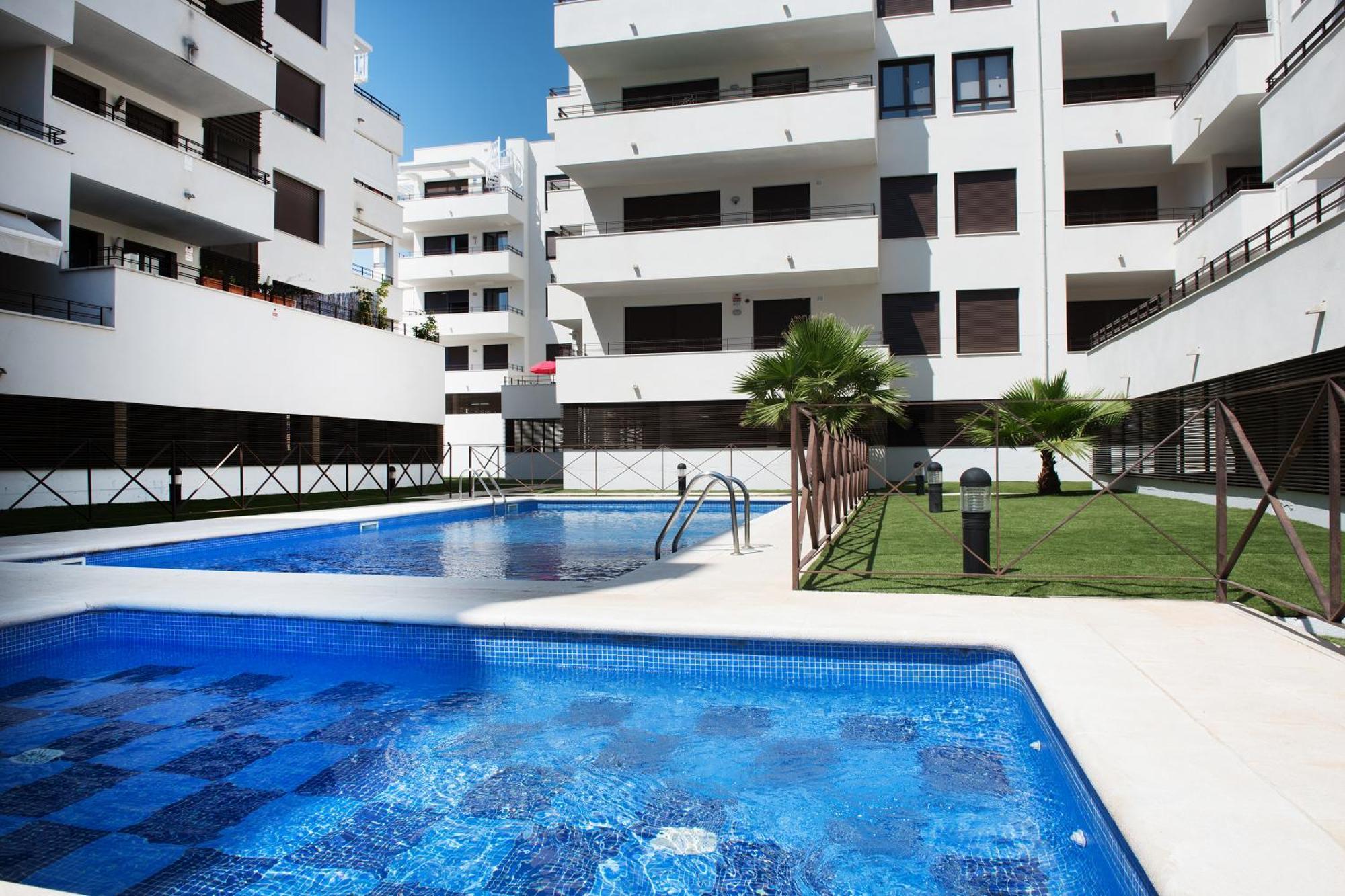 קאלאפיי New Apartment With Big Terrace 10 Min Walk To Beach Supermarkets מראה חיצוני תמונה