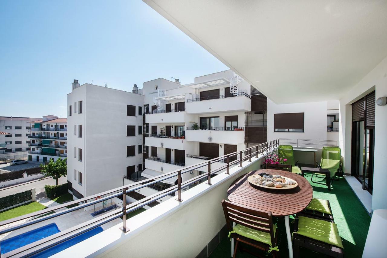 קאלאפיי New Apartment With Big Terrace 10 Min Walk To Beach Supermarkets מראה חיצוני תמונה